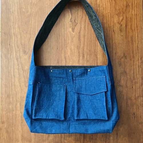 shoulder bag / セルビッチデニムと墨染め生地のショルダーバッグ