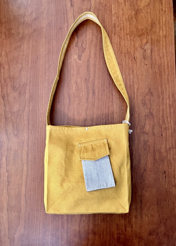 shoulder bag / mustard yellowのサムネイル