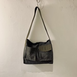 CHARCOAL-DYED (炭染め) Shoulder Bag /BLACK